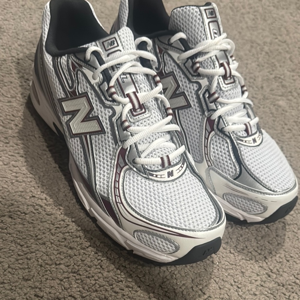 New Balance Men’s White and Maroon Athletic Running Shoes